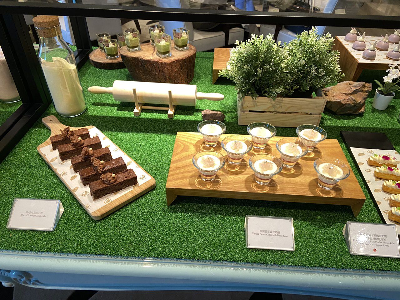 【松山美食】文華東方酒店Buffet-文華Café 週末午間鮮·吃·吧吃到飽-龍蝦/生蠔/帝王蟹/海膽/干貝壽司/雅閣中菜吃到爽! - 第37張圖 甜點