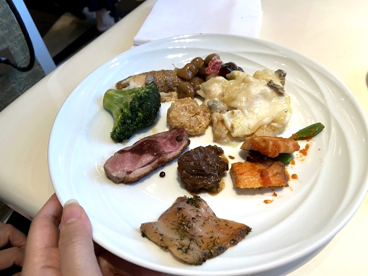 【松山美食】文華東方酒店Buffet-文華Café 週末午間鮮·吃·吧吃到飽-龍蝦/生蠔/帝王蟹/海膽/干貝壽司/雅閣中菜吃到爽! - 第50張圖 美食照