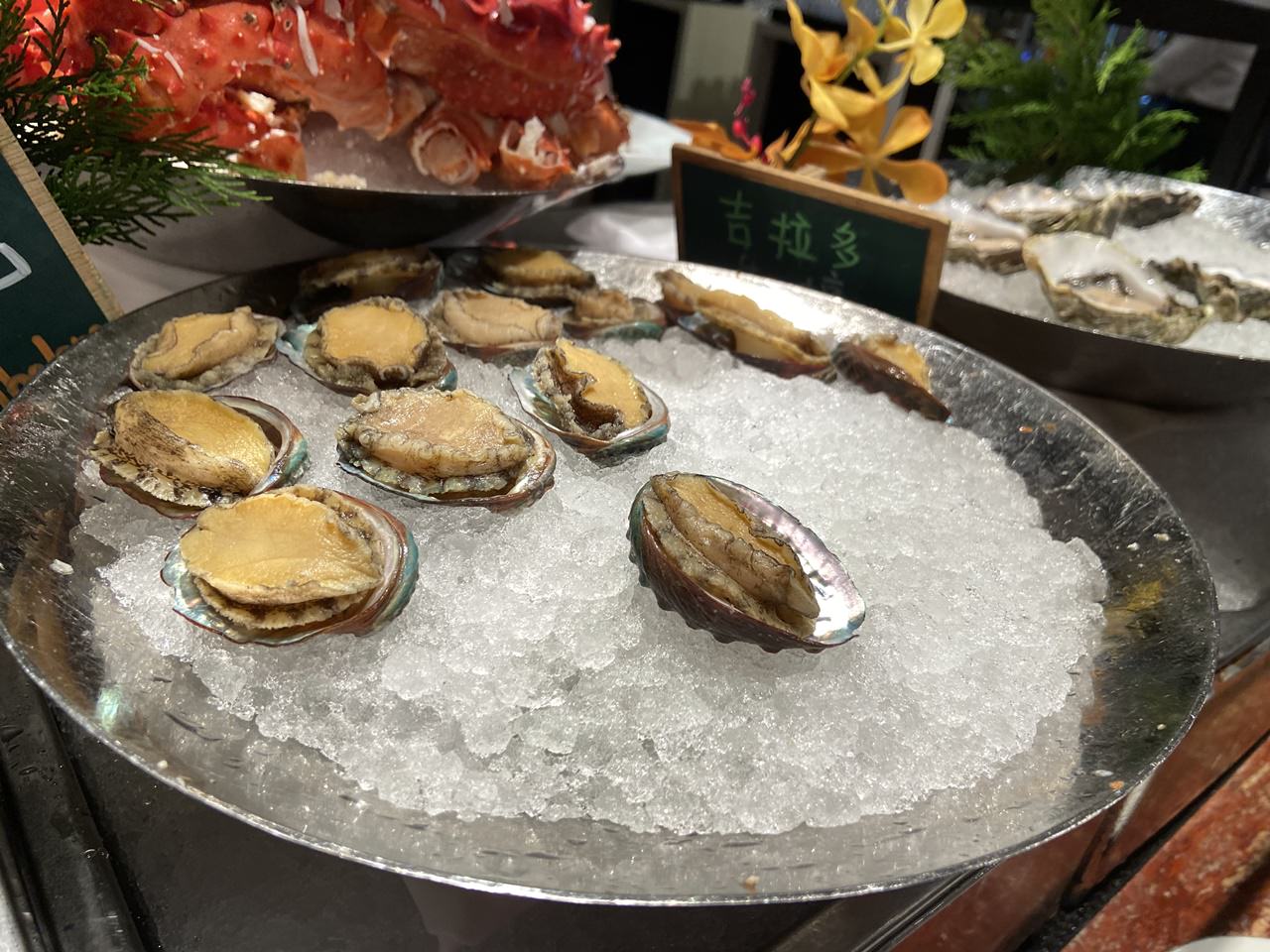 【松山美食】文華東方酒店Buffet-文華Café 週末午間鮮·吃·吧吃到飽-龍蝦/生蠔/帝王蟹/海膽/干貝壽司/雅閣中菜吃到爽! - 第9張圖