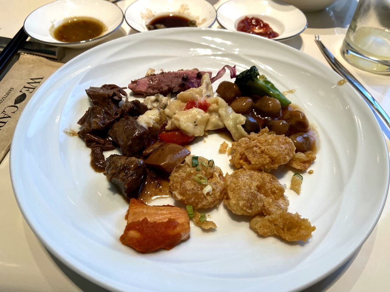 【松山美食】文華東方酒店Buffet-文華Café 週末午間鮮·吃·吧吃到飽-龍蝦/生蠔/帝王蟹/海膽/干貝壽司/雅閣中菜吃到爽! - 第51張圖 美食照