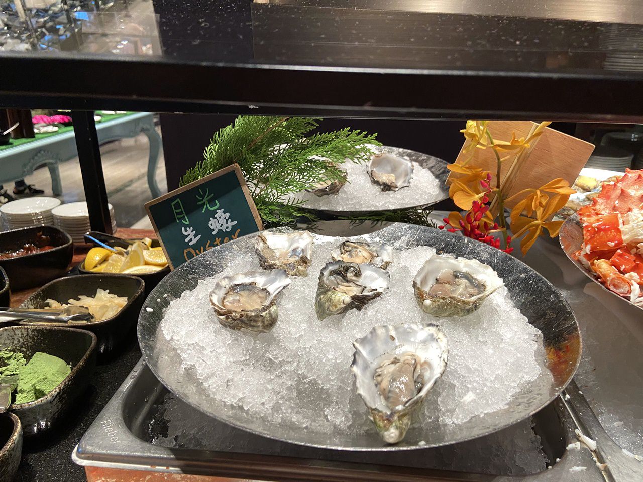 【松山美食】文華東方酒店Buffet-文華Café 週末午間鮮·吃·吧吃到飽-龍蝦/生蠔/帝王蟹/海膽/干貝壽司/雅閣中菜吃到爽! - 第17張圖