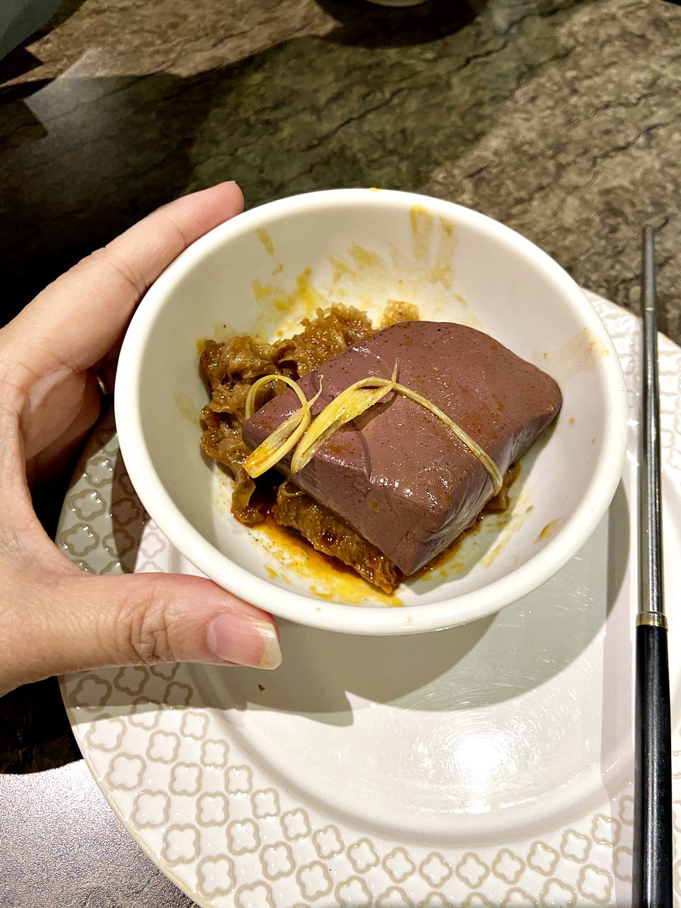 鴛鴦鍋底(麻辣+水果玉米) 150元/人▼ 