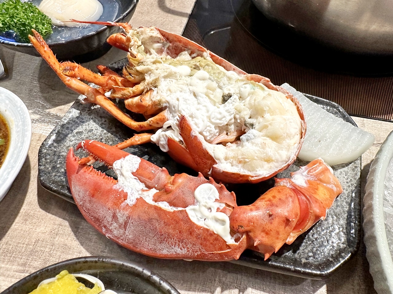 【中山食記】深紅汕頭鍋物台北民權店,2人也可以屠龍計畫,海鮮肉肉搭配汕頭湯頭超讚,店內各種花式活動讓你吃飽飽,近中山國中站 (菜單) - 第32張圖