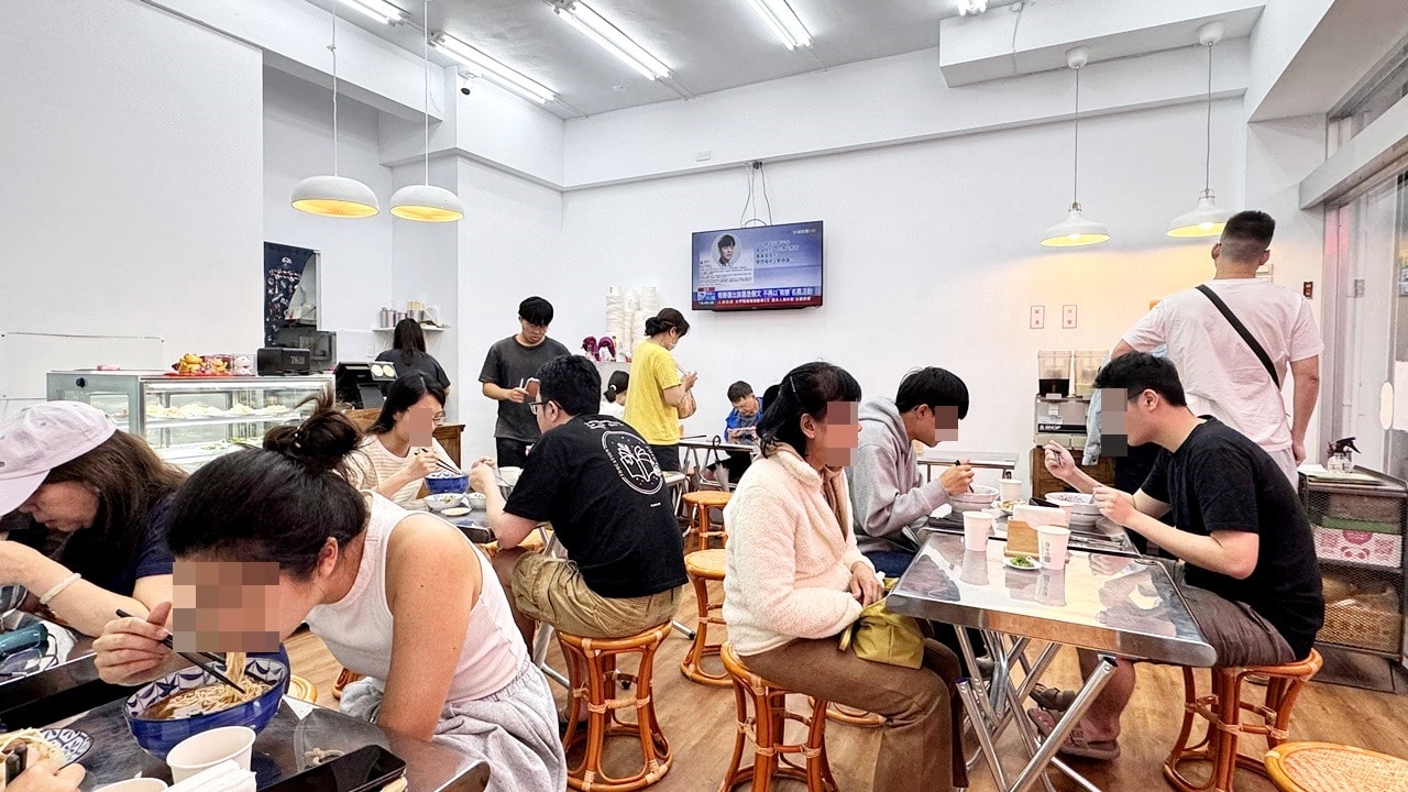 【大安食記】你好原汁牛肉麵,145元就可以吃半筋半肉牛肉麵,內用豆漿紅茶喝到飽,近成功國宅(菜單) - 第4張圖