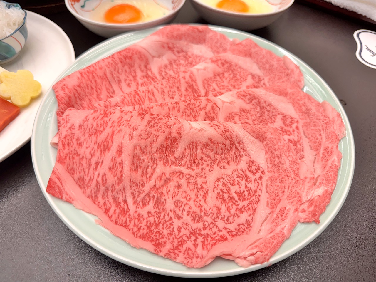 【東京食記】人形町今半 一生必吃壽喜燒 開箱2人台幣8500元的壽喜燒套餐(すき焼 三昧コース)推薦烤牛排也意外驚豔(菜單/訂位) - 第47張圖