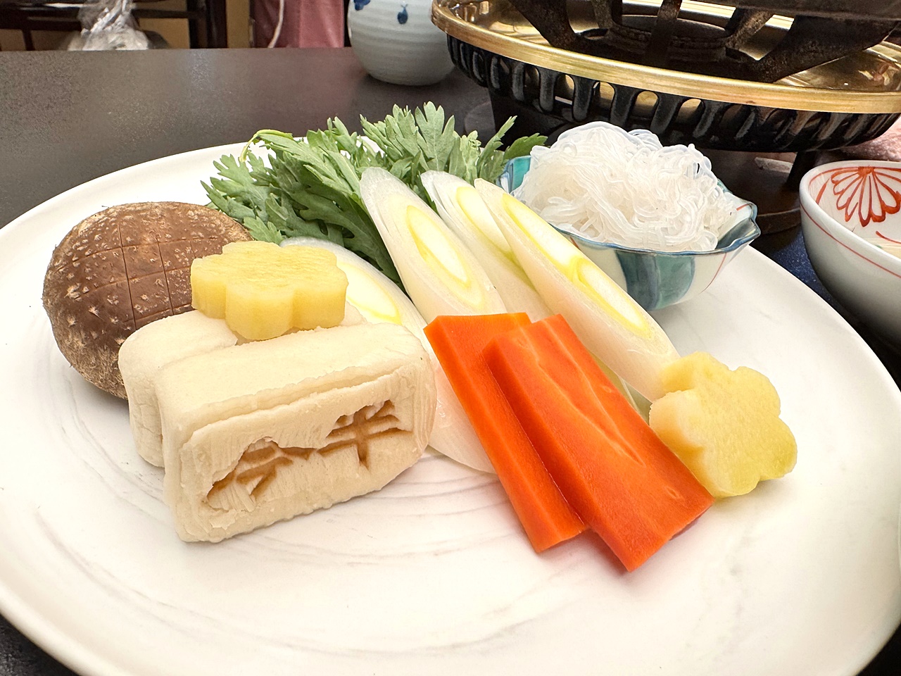 【東京食記】人形町今半 一生必吃壽喜燒 開箱2人台幣8500元的壽喜燒套餐(すき焼 三昧コース)推薦烤牛排也意外驚豔(菜單/訂位) - 第50張圖