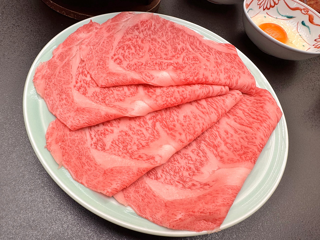 【東京食記】人形町今半 一生必吃壽喜燒 開箱2人台幣8500元的壽喜燒套餐(すき焼 三昧コース)推薦烤牛排也意外驚豔(菜單/訂位) - 第48張圖