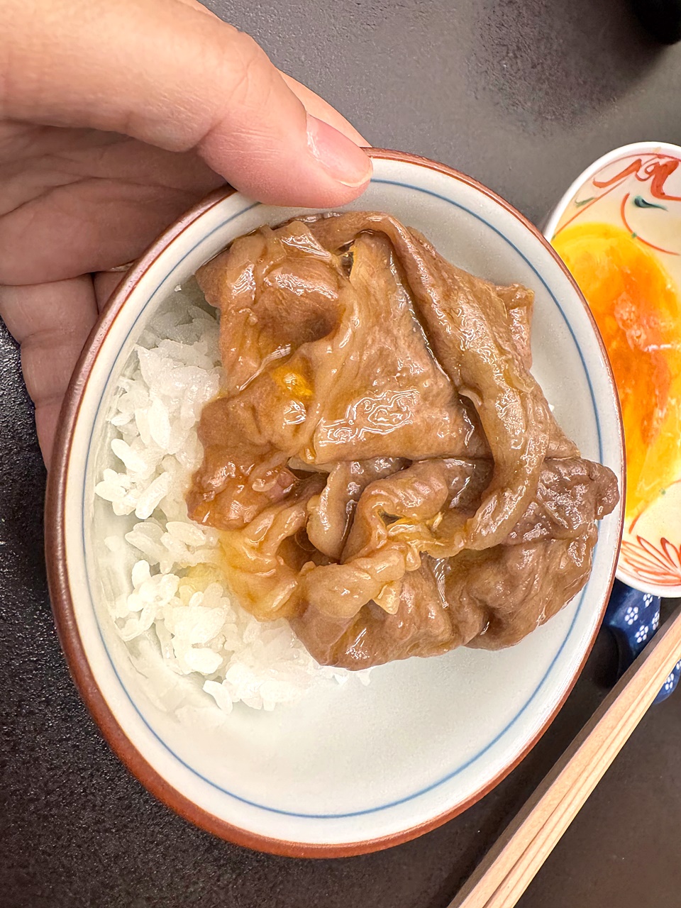 【東京食記】人形町今半 一生必吃壽喜燒 開箱2人台幣8500元的壽喜燒套餐(すき焼 三昧コース)推薦烤牛排也意外驚豔(菜單/訂位) - 第61張圖