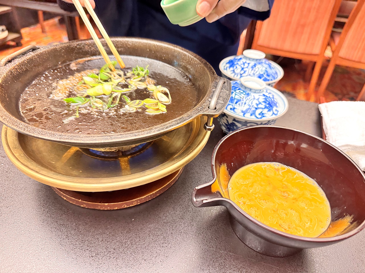 【東京食記】人形町今半 一生必吃壽喜燒 開箱2人台幣8500元的壽喜燒套餐(すき焼 三昧コース)推薦烤牛排也意外驚豔(菜單/訂位) - 第62張圖