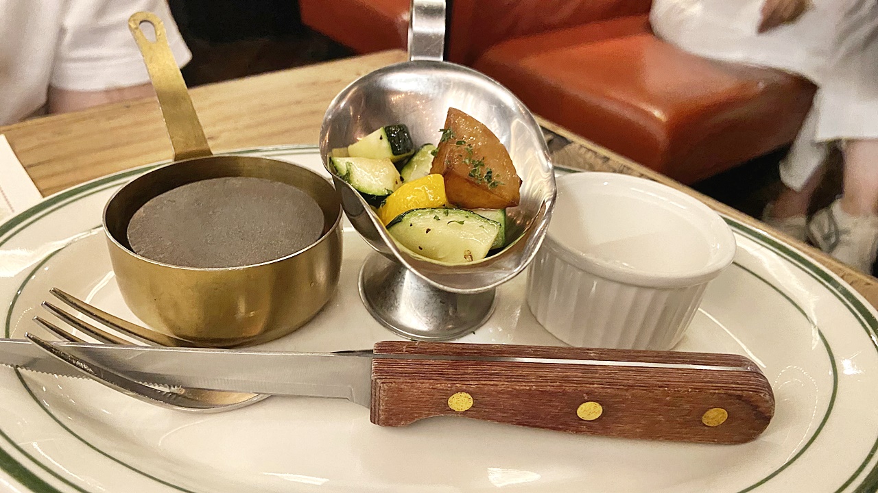 【信義食記】Wayne’s New York 瑋恩紐約美式龍蝦牛排餐廳,海鮮雙人塔與肋眼牛排開箱,額外驚喜是厚切培根 (菜單) - 第23張圖