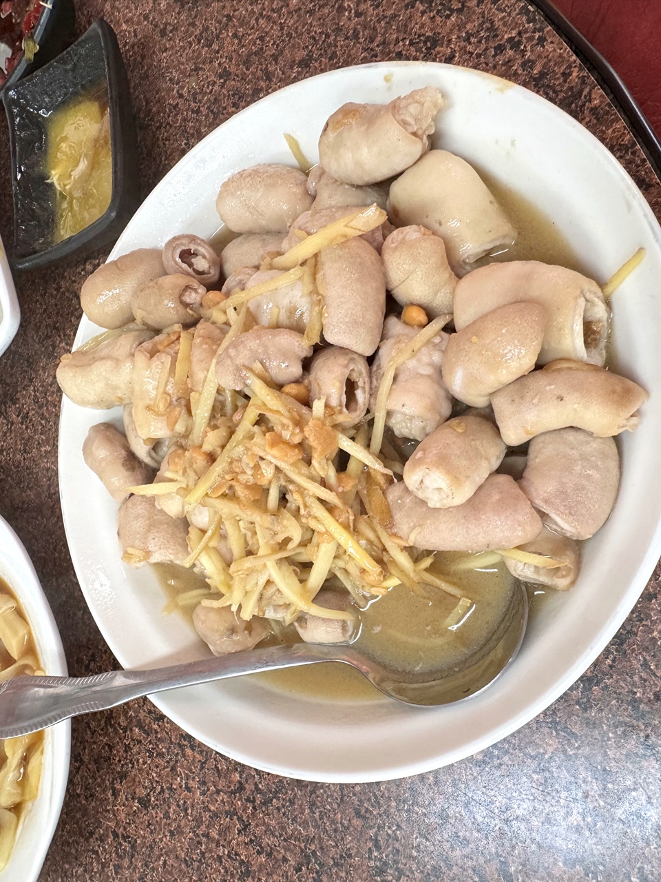 【桃園食記】專芳客家小館,在地推薦客家菜餐廳,必吃薑絲炒小腸! 近中壢車站旁(菜單/訂位) - 第22張圖