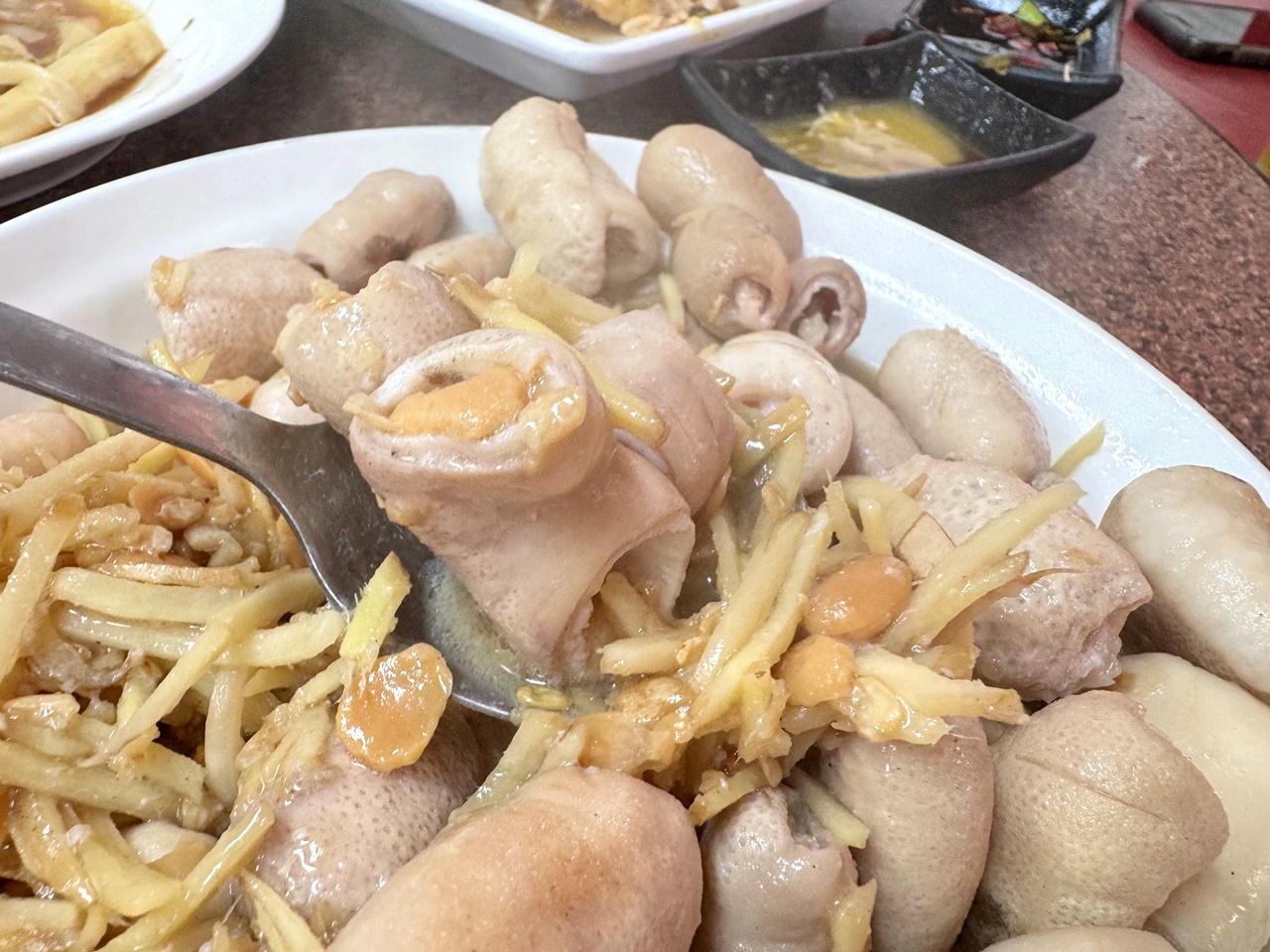 【桃園食記】專芳客家小館,在地推薦客家菜餐廳,必吃薑絲炒小腸! 近中壢車站旁(菜單/訂位) - 第23張圖