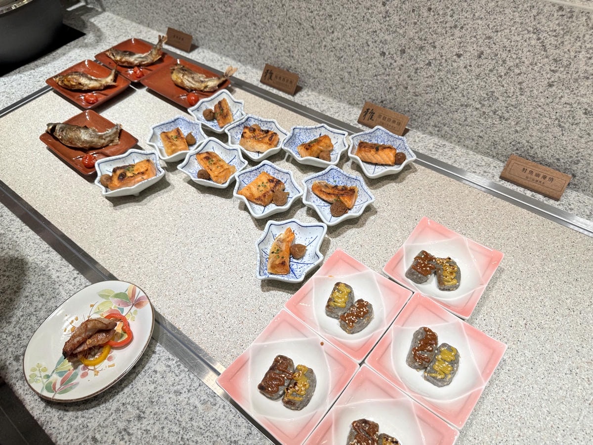 【信義食記】NAGOMI雅 新光A8店 假日午餐吃到飽真實心得位於新光A8,2000元有找吃三個半小時 (價錢/訂位方式) - 第76張圖