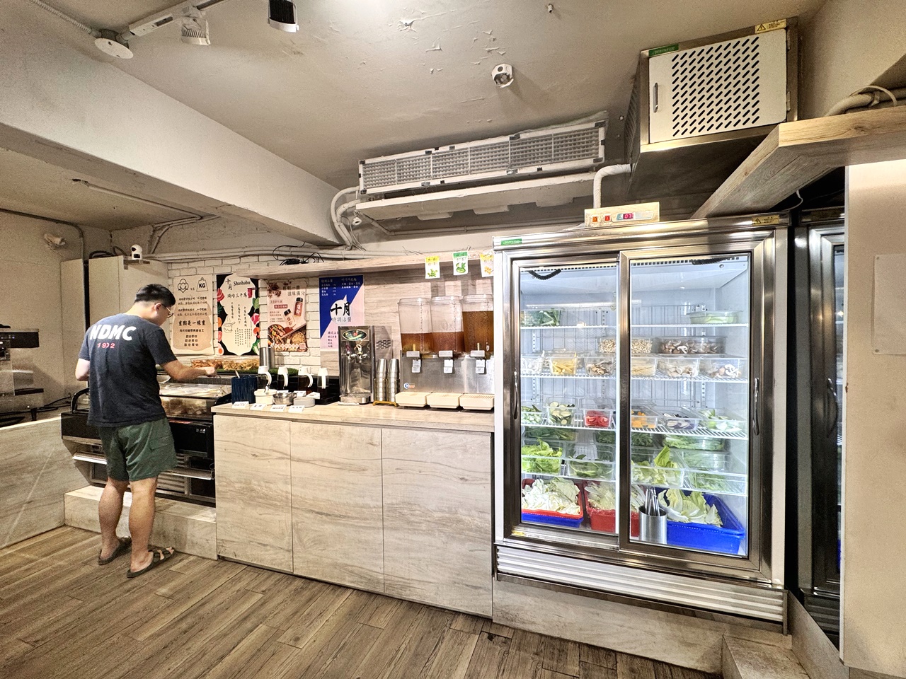 【內湖食記】十月涮涮屋-大直店 488元開鍋就有野菜放題,另有479元起ㄚ嬤怕你餓肉類吃到飽方案,近大直捷運站(菜單) - 第8張圖