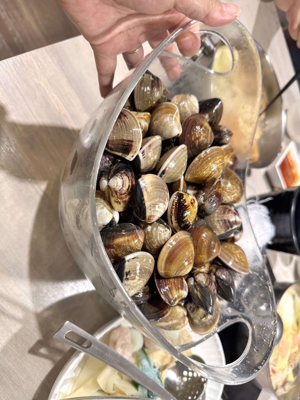 【內湖食記】十月涮涮屋-大直店 488元開鍋就有野菜放題,另有479元起ㄚ嬤怕你餓肉類吃到飽方案,近大直捷運站(菜單) - 第40張圖