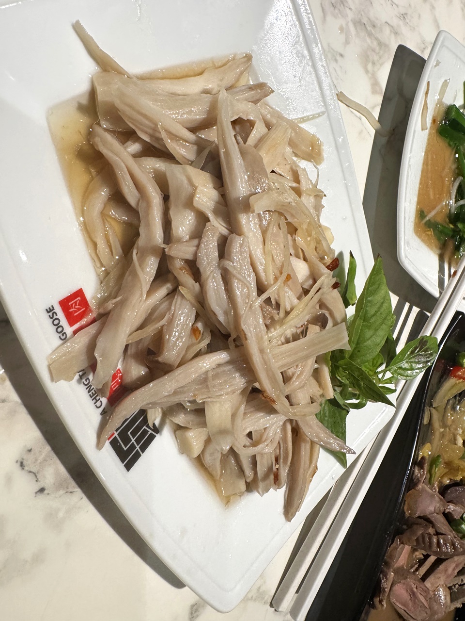 【中山食記】阿城鵝肉吉林二店 必比登推薦美食,近全菜單開箱!招牌煙燻白斬鵝肉必吃,滷味也大推!捷運行天宮站(菜單) - 第35張圖