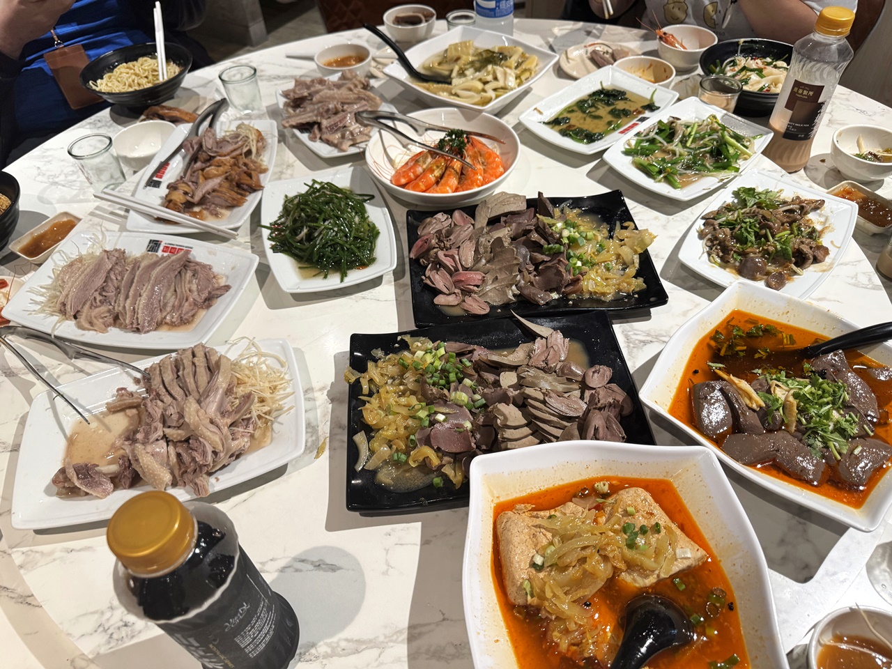 【中山食記】阿城鵝肉吉林二店 必比登推薦美食,近全菜單開箱!招牌煙燻白斬鵝肉必吃,滷味也大推!捷運行天宮站(菜單) - 第20張圖