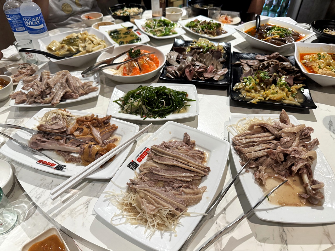 【中山食記】阿城鵝肉吉林二店 必比登推薦美食,近全菜單開箱!招牌煙燻白斬鵝肉必吃,滷味也大推!捷運行天宮站(菜單) - 第3張圖