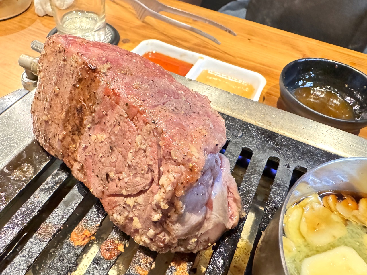 【東京上野燒肉食記】TOKYO Yakiniku Go 上野 / TOKYO焼肉ごぉ 3号店 招牌GO赤壁 Red Cliff 厚切燒肉,電話預約另可享用5478円燒肉吃到飽方案,近上野御徒町站 (菜單/訂位) - 第32張圖