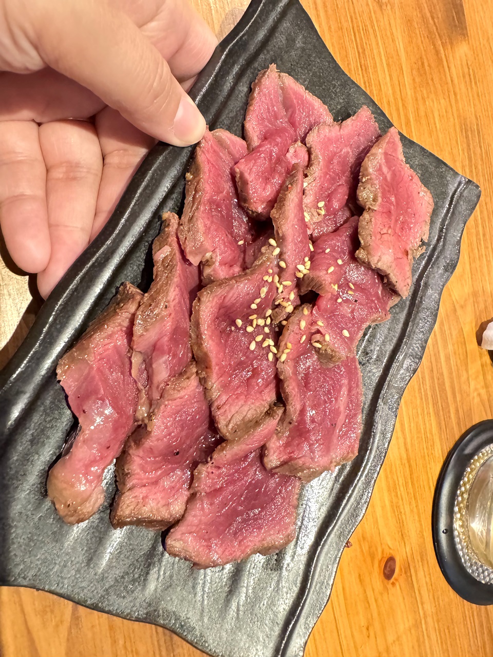 【東京上野燒肉食記】TOKYO Yakiniku Go 上野 / TOKYO焼肉ごぉ 3号店 招牌GO赤壁 Red Cliff 厚切燒肉,電話預約另可享用5478円燒肉吃到飽方案,近上野御徒町站 (菜單/訂位) - 第35張圖
