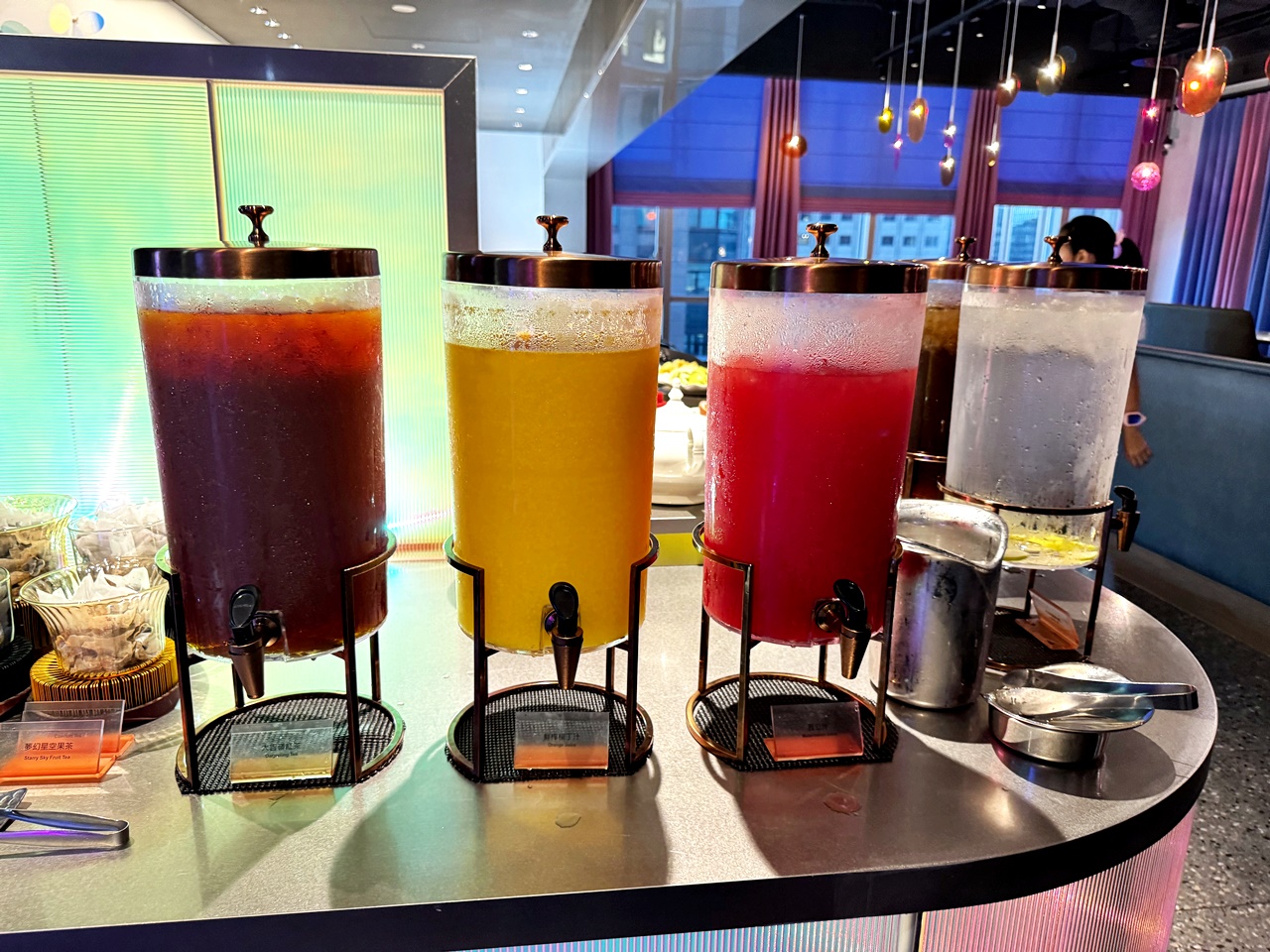 【信義食記】Urban Paradise 餐酒吃到飽真實心得平日晚餐,位於Dream Plaza 近捷運市政府站(Buffet價錢/訂位方式) - 第100張圖