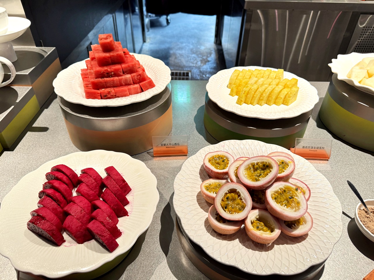 【信義食記】Urban Paradise 餐酒吃到飽真實心得平日晚餐,位於Dream Plaza 近捷運市政府站(Buffet價錢/訂位方式) - 第105張圖