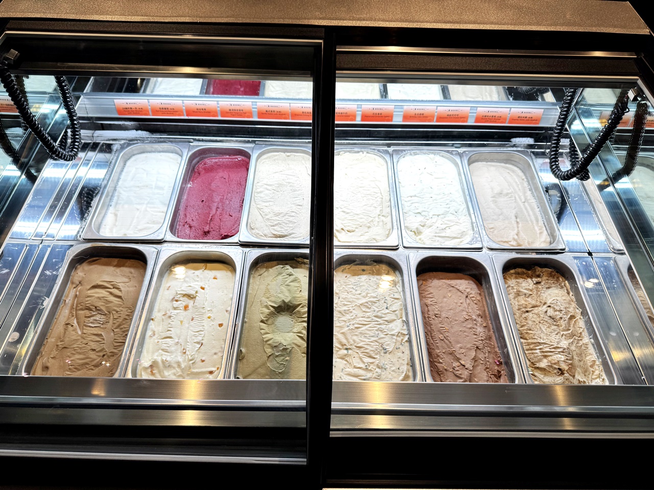 【信義食記】Urban Paradise 餐酒吃到飽真實心得平日晚餐,位於Dream Plaza 近捷運市政府站(Buffet價錢/訂位方式) - 第113張圖