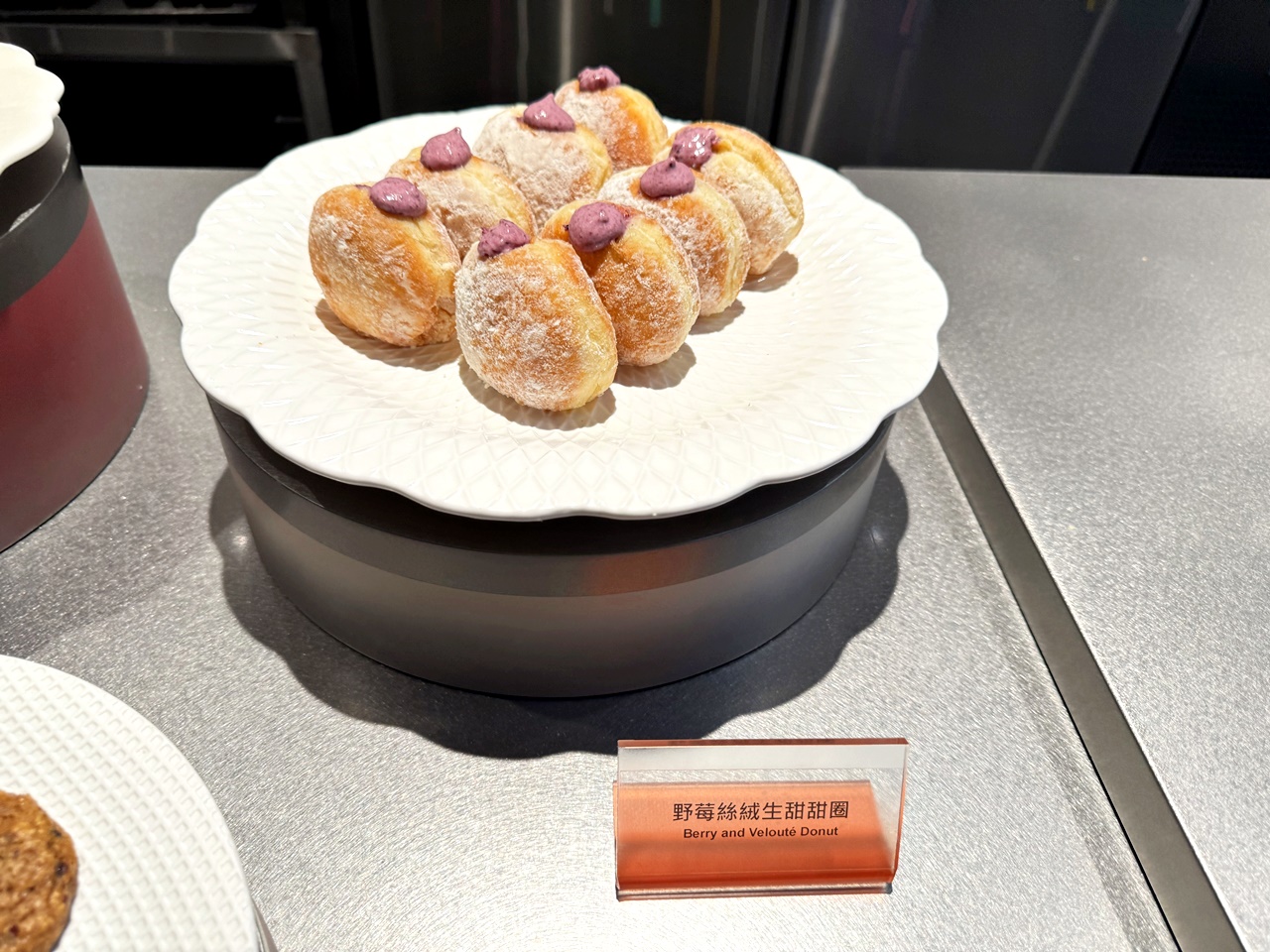 【信義食記】Urban Paradise 餐酒吃到飽真實心得平日晚餐,位於Dream Plaza 近捷運市政府站(Buffet價錢/訂位方式) - 第111張圖