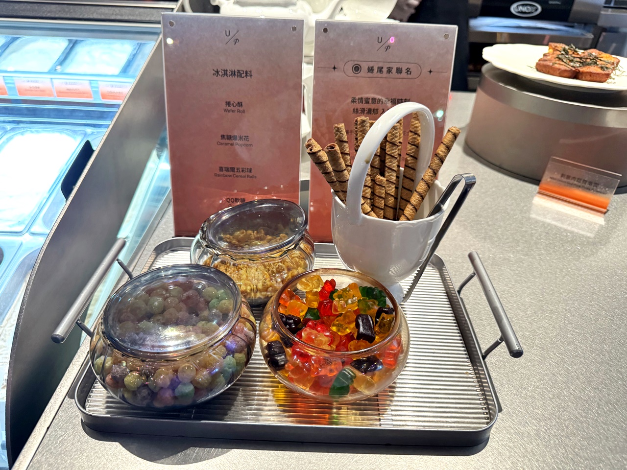 【信義食記】Urban Paradise 餐酒吃到飽真實心得平日晚餐,位於Dream Plaza 近捷運市政府站(Buffet價錢/訂位方式) - 第114張圖