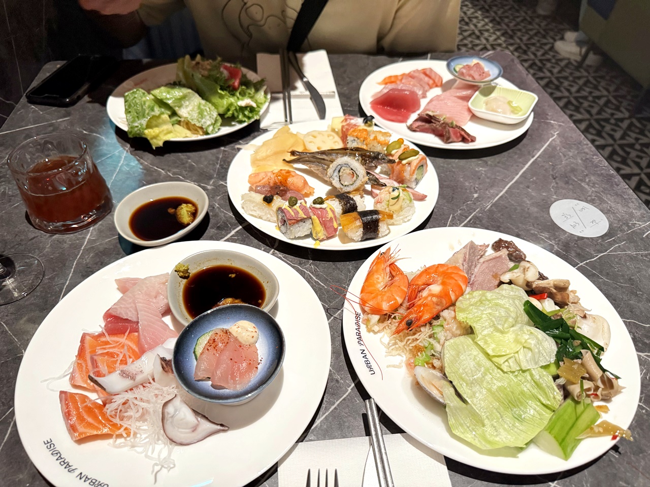【信義食記】Urban Paradise 餐酒吃到飽真實心得平日晚餐,位於Dream Plaza 近捷運市政府站(Buffet價錢/訂位方式) - 第118張圖