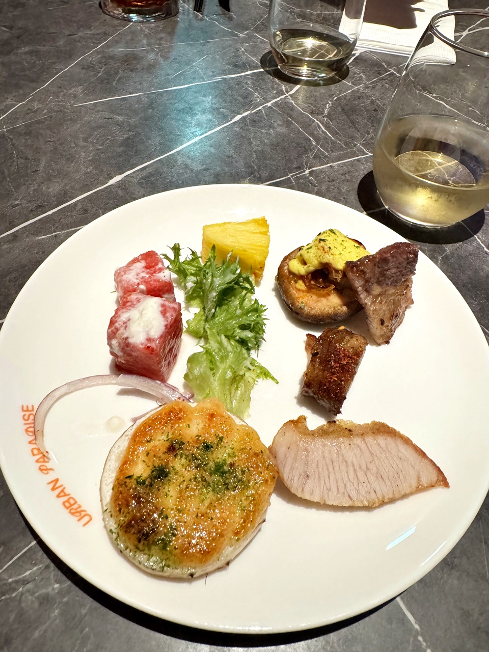 【信義食記】Urban Paradise 餐酒吃到飽真實心得平日晚餐,位於Dream Plaza 近捷運市政府站(Buffet價錢/訂位方式) - 第123張圖