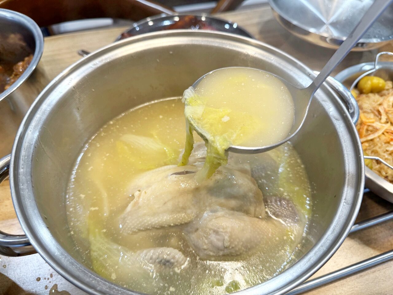 【2026 宅配年菜推薦】愛上新鮮 X 吳秉承師傅聯名年菜組｜承福滿堂團圓宴-精選六菜，大菜簡單輕鬆上桌