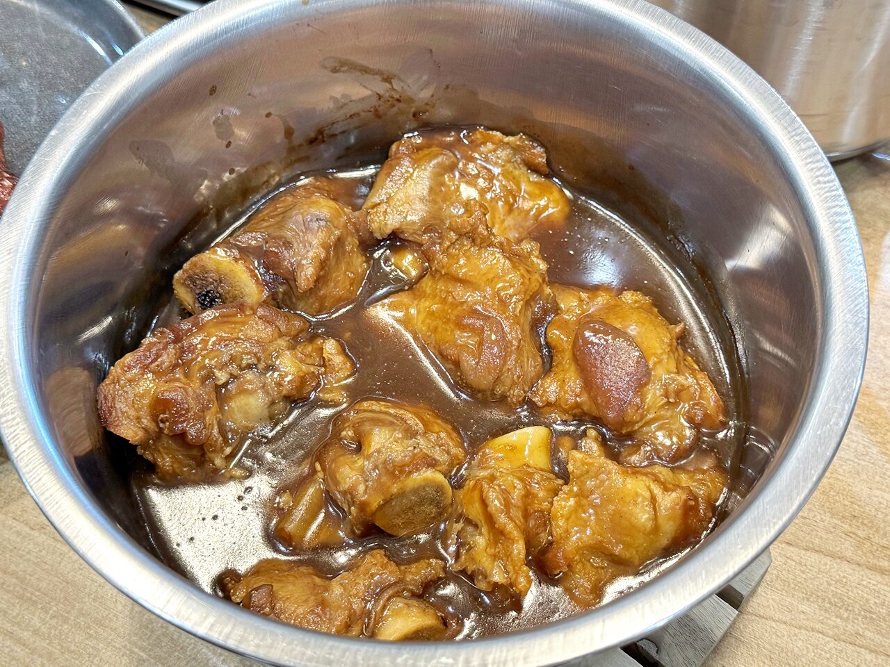 【2026 宅配年菜推薦】愛上新鮮 X 吳秉承師傅聯名年菜組｜承福滿堂團圓宴-精選六菜，大菜簡單輕鬆上桌