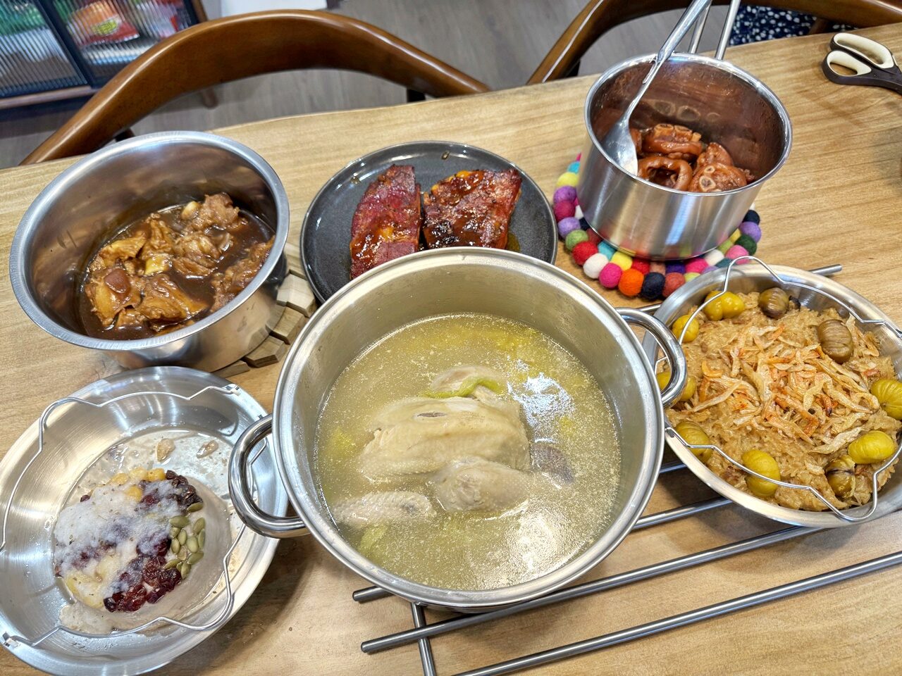 【2026 宅配年菜推薦】愛上新鮮 X 吳秉承師傅聯名年菜組｜承福滿堂團圓宴-精選六菜，大菜簡單輕鬆上桌