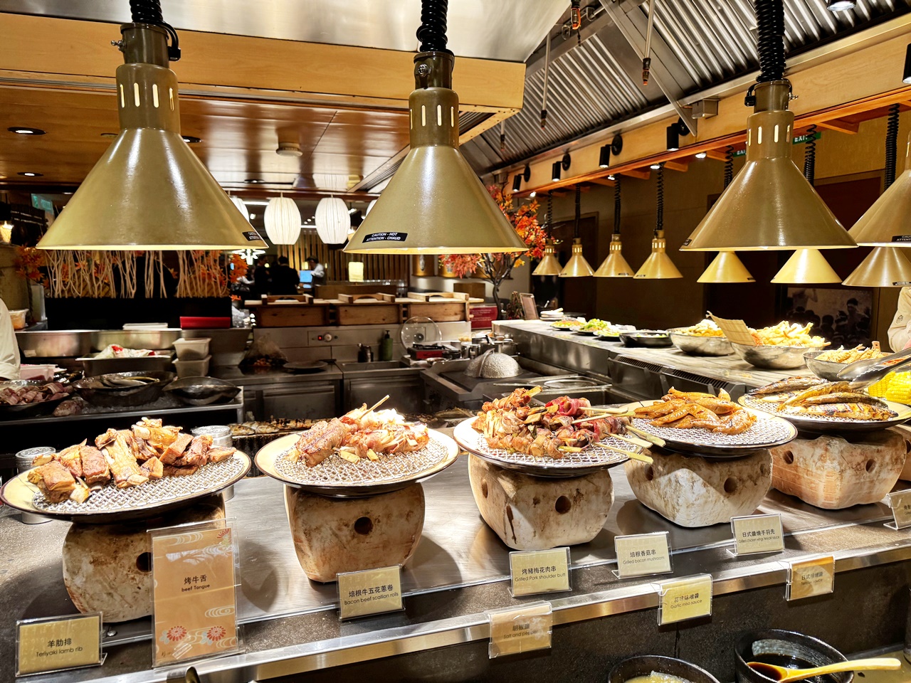 【信義食記】彩日本料理吃到飽假日餐期開箱，位於台北君悅酒店，近捷運市政府/101站(Buffet價錢/訂位方式)