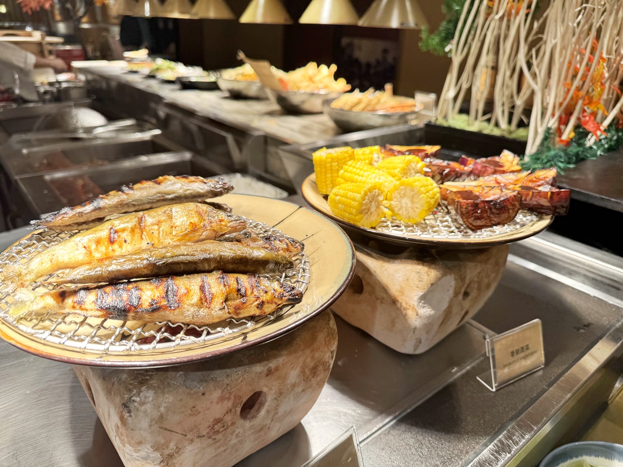 【信義食記】彩日本料理吃到飽假日餐期開箱，位於台北君悅酒店，近捷運市政府/101站(Buffet價錢/訂位方式)