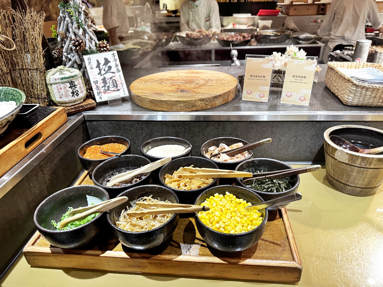 【信義食記】彩日本料理吃到飽假日餐期開箱，位於台北君悅酒店，近捷運市政府/101站(Buffet價錢/訂位方式)