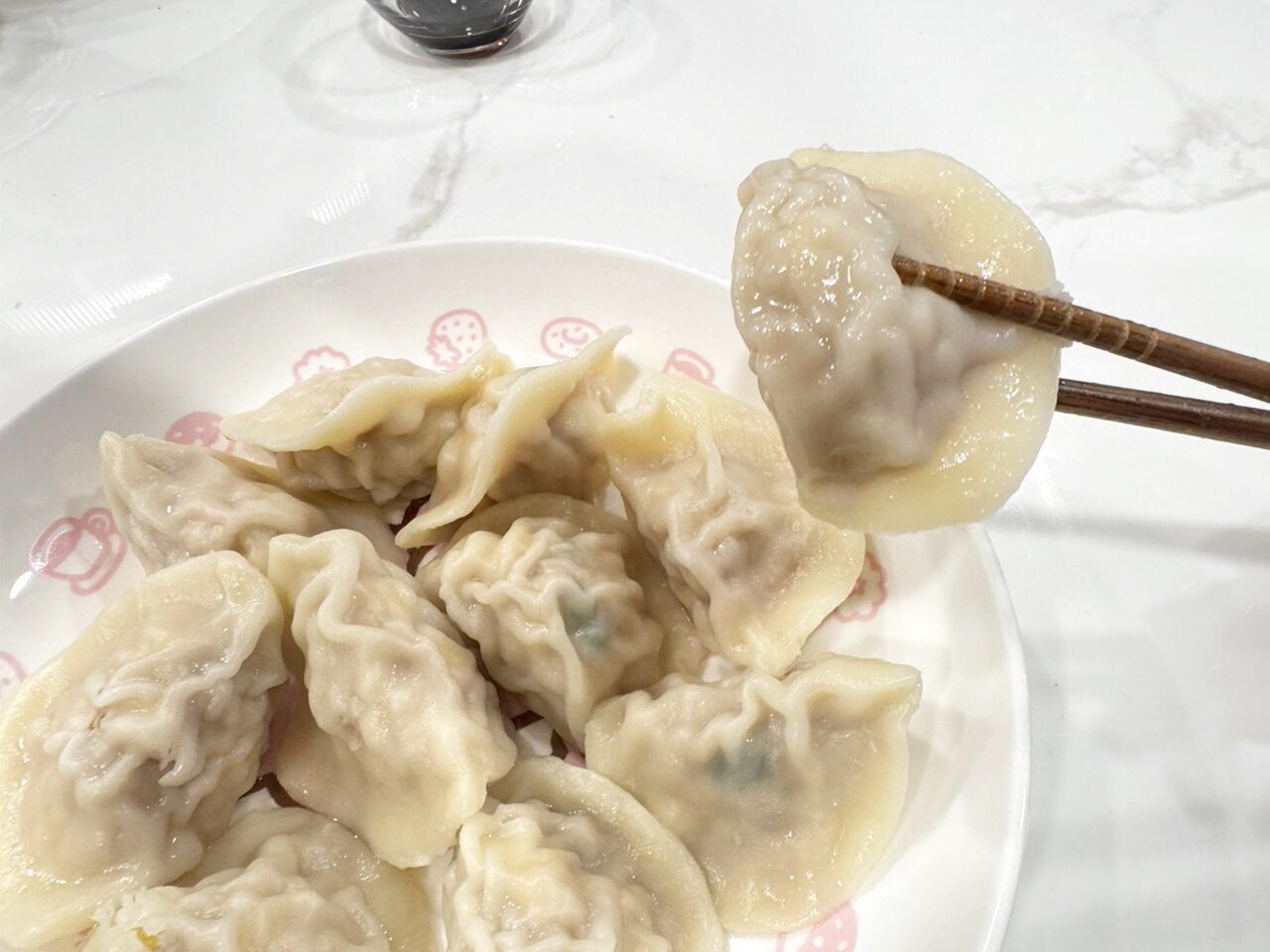 【外帶外送團購】枝枝水餃/枝枝手工水餃 新口味瓜仔肉、麻辣杏鮑菇開箱心得! 有緣就吃到的佛系水餃N刷