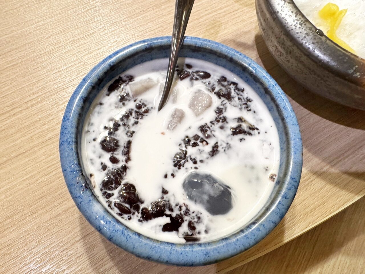 【信義食記】泰集Thai Bazaar 微風信義店吃到飽,開箱平日晚餐999元菜色,超厚月亮蝦餅一生推,也有單點選擇,近捷運市政府站(訂位/菜單) - 第45張圖 【信義食記】泰集Thai Bazaar 微風信義店吃到飽,開箱平日晚餐999元菜色,超厚月亮蝦餅一生推,也有單點選擇,近捷運市政府站(訂位/菜單)