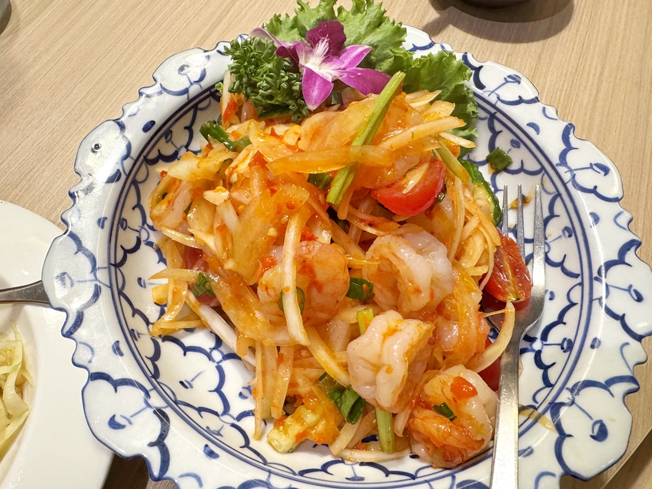 【信義食記】泰集Thai Bazaar 微風信義店吃到飽,開箱平日晚餐999元菜色,超厚月亮蝦餅一生推,也有單點選擇,近捷運市政府站(訂位/菜單) - 第18張圖 【信義食記】泰集Thai Bazaar 微風信義店吃到飽,開箱平日晚餐999元菜色,超厚月亮蝦餅一生推,也有單點選擇,近捷運市政府站(訂位/菜單)