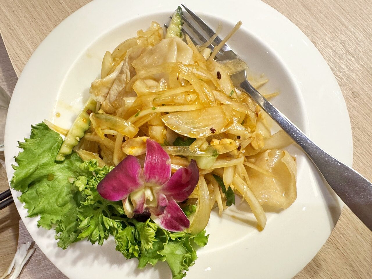 【信義食記】泰集Thai Bazaar 微風信義店吃到飽,開箱平日晚餐999元菜色,超厚月亮蝦餅一生推,也有單點選擇,近捷運市政府站(訂位/菜單) - 第29張圖 【信義食記】泰集Thai Bazaar 微風信義店吃到飽,開箱平日晚餐999元菜色,超厚月亮蝦餅一生推,也有單點選擇,近捷運市政府站(訂位/菜單)