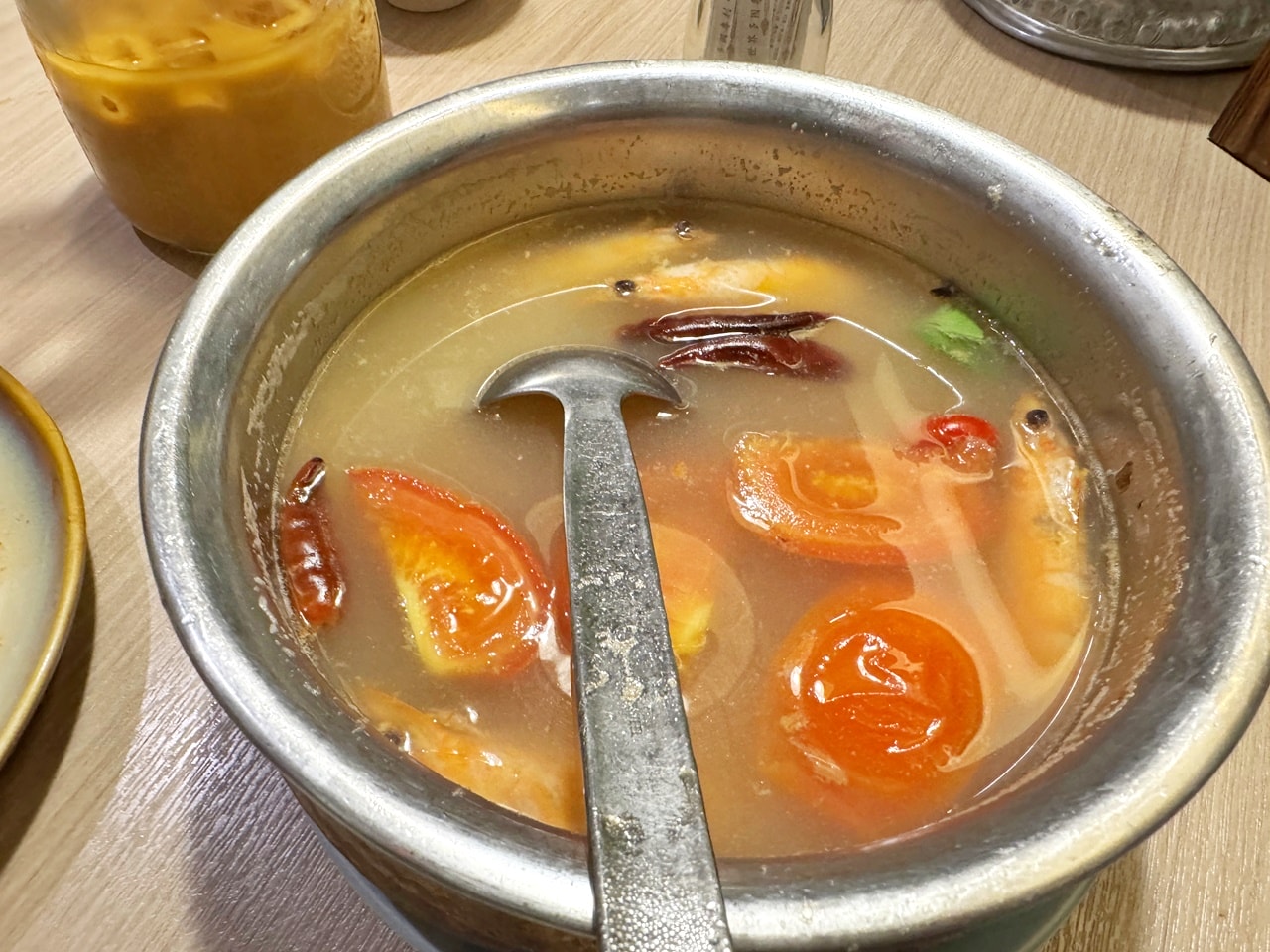 【信義食記】泰集Thai Bazaar 微風信義店吃到飽,開箱平日晚餐999元菜色,超厚月亮蝦餅一生推,也有單點選擇,近捷運市政府站(訂位/菜單) - 第40張圖 【信義食記】泰集Thai Bazaar 微風信義店吃到飽,開箱平日晚餐999元菜色,超厚月亮蝦餅一生推,也有單點選擇,近捷運市政府站(訂位/菜單)