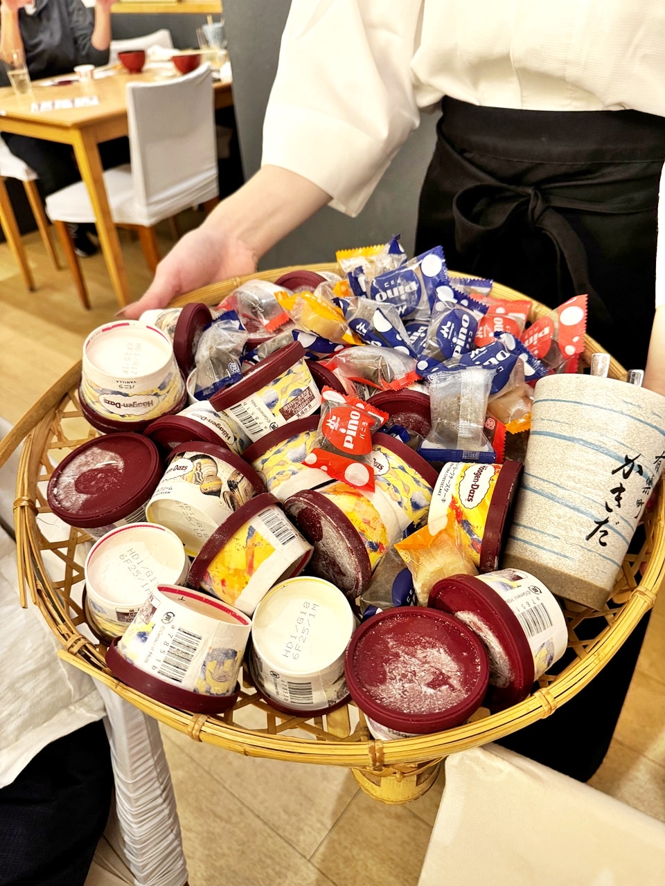 【東京吃到飽】有樂町かきだ (Yurakucho Kakida) 板前壽司吃到飽，黑鮪魚、海膽、干貝壽司無限點！台幣3000元值得嗎? 最新訂位教學與真實心得 (菜單/訂位)