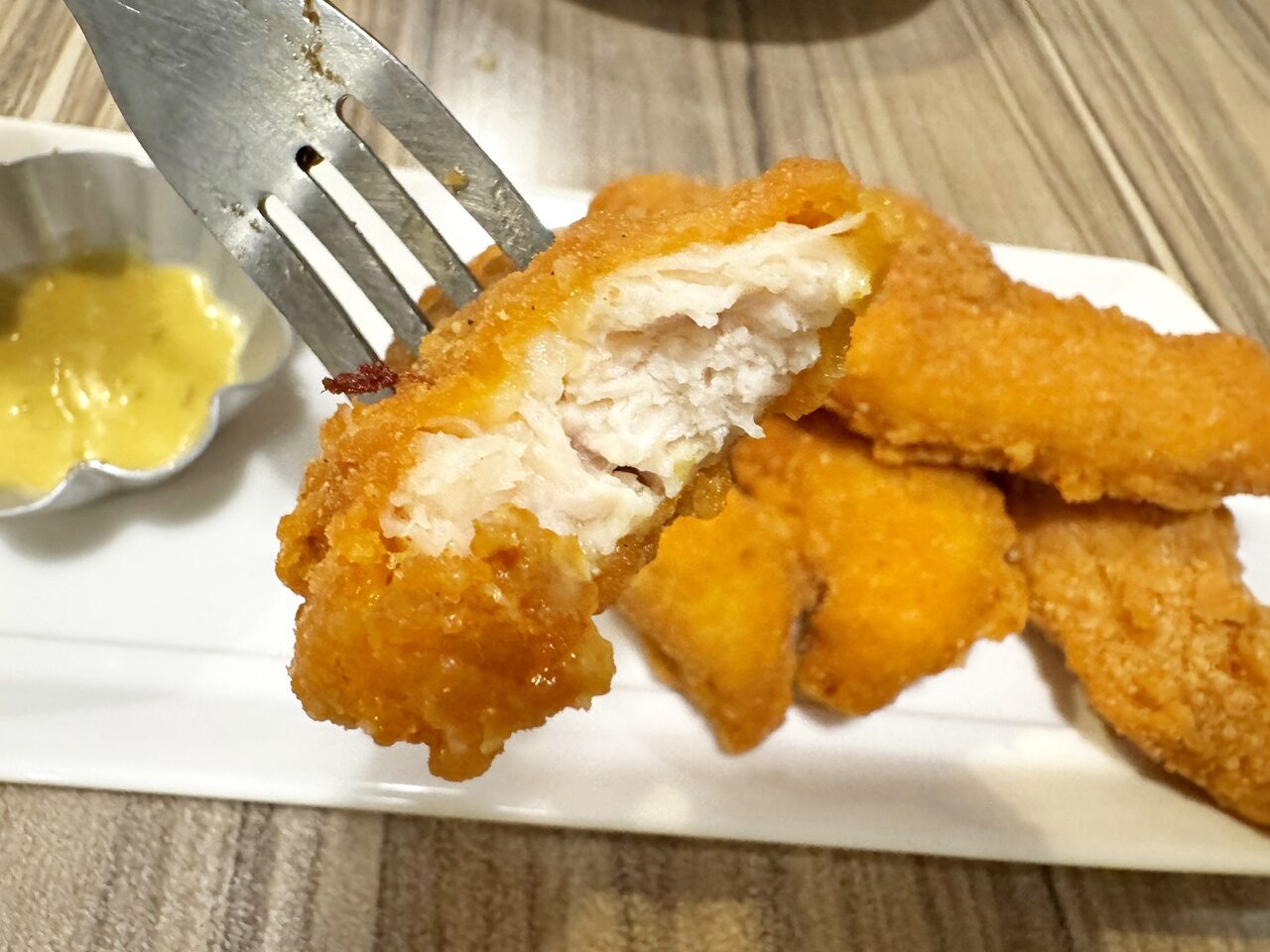 【大安食記】Bea’s Bistro美式餐館,隱藏在巷弄的美味平價高質感義大利麵,蒜香蘑菇是隱藏版 MVP! 近師大商圈(菜單) - 第17張圖 【大安食記】Bea’s Bistro美式餐館,隱藏在巷弄的美味平價高質感義大利麵,蒜香蘑菇是隱藏版 MVP! 近師大商圈(菜單)
