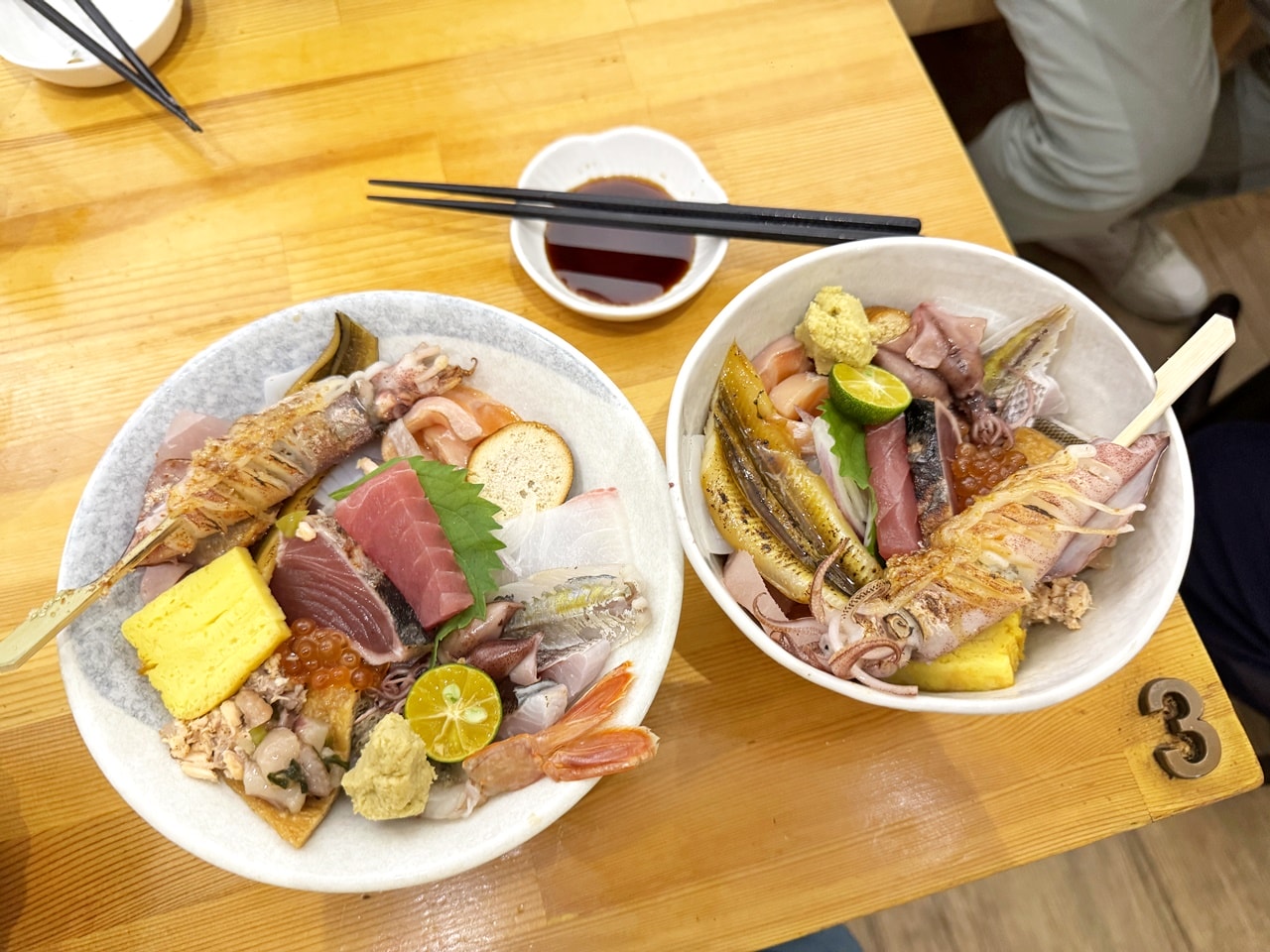 【大安食記】壽司爸 生魚片丼飯日本料理專賣,近捷運六張犁站樂業街(菜單) - 第2張圖 【大安食記】壽司爸 生魚片丼飯日本料理專賣,近捷運六張犁站樂業街(菜單)