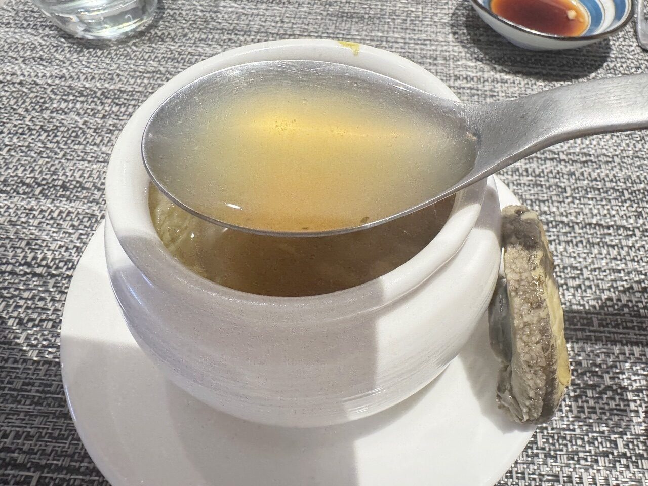 【花蓮食記】傑米料理，每人2290元的無菜單料理開箱，像朋友般的包場級體驗。