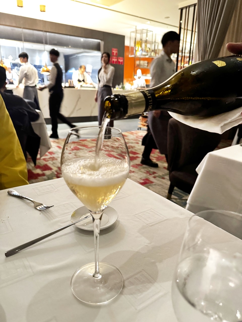 【中山食記】A Cut 牛排館 台北國賓大飯店,米其林常客餐廳,2人餐費近13400元值得嗎,近南京復興捷運站(菜單/訂位) - 第68張圖 【中山食記】A Cut 牛排館 台北國賓大飯店,米其林常客餐廳,2人餐費近13400元值得嗎,近南京復興捷運站(菜單/訂位)