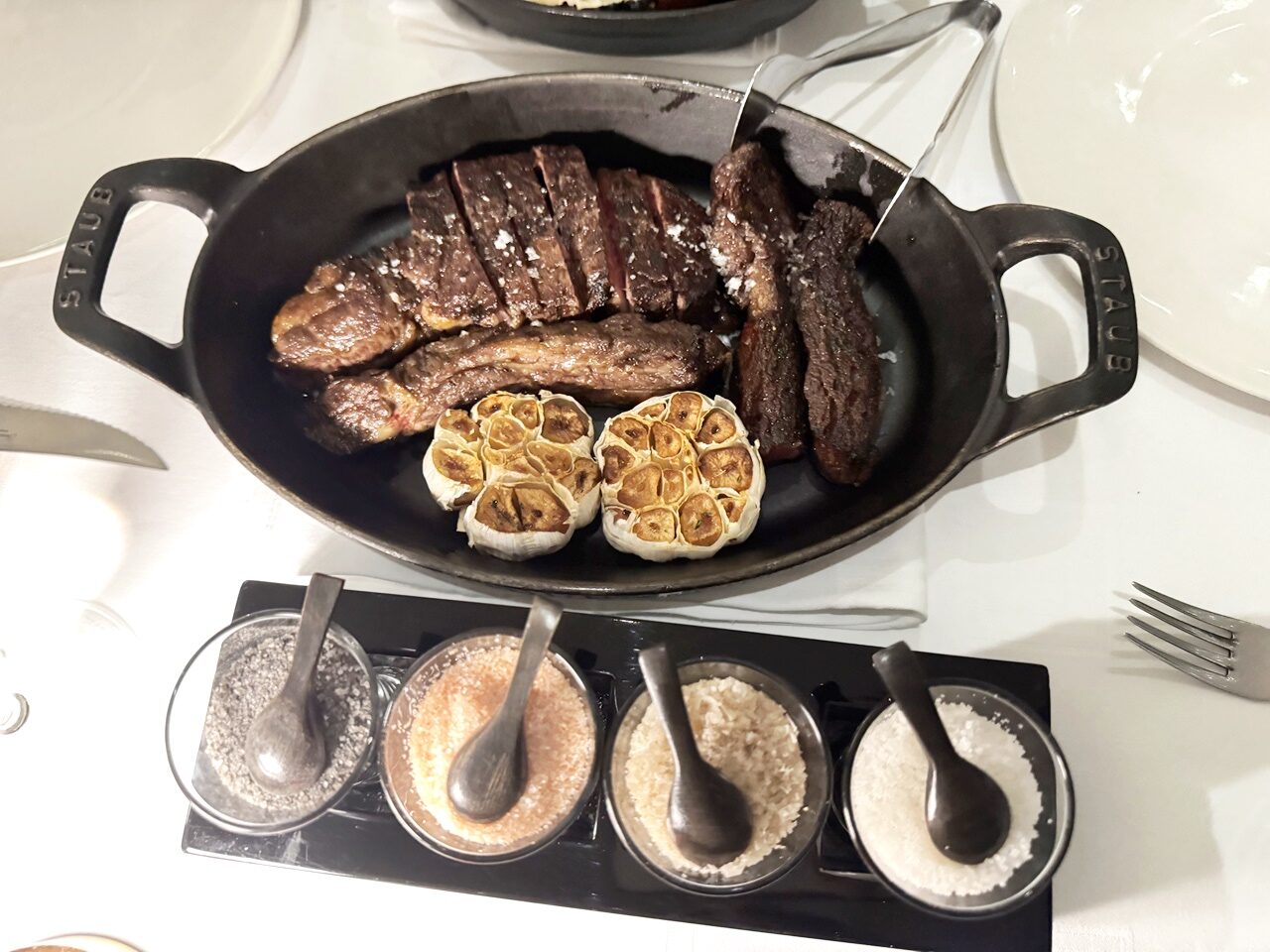 【中山食記】A Cut 牛排館 台北國賓大飯店,米其林常客餐廳,2人餐費近13400元值得嗎,近南京復興捷運站(菜單/訂位) - 第56張圖 【中山食記】A Cut 牛排館 台北國賓大飯店,米其林常客餐廳,2人餐費近13400元值得嗎,近南京復興捷運站(菜單/訂位)