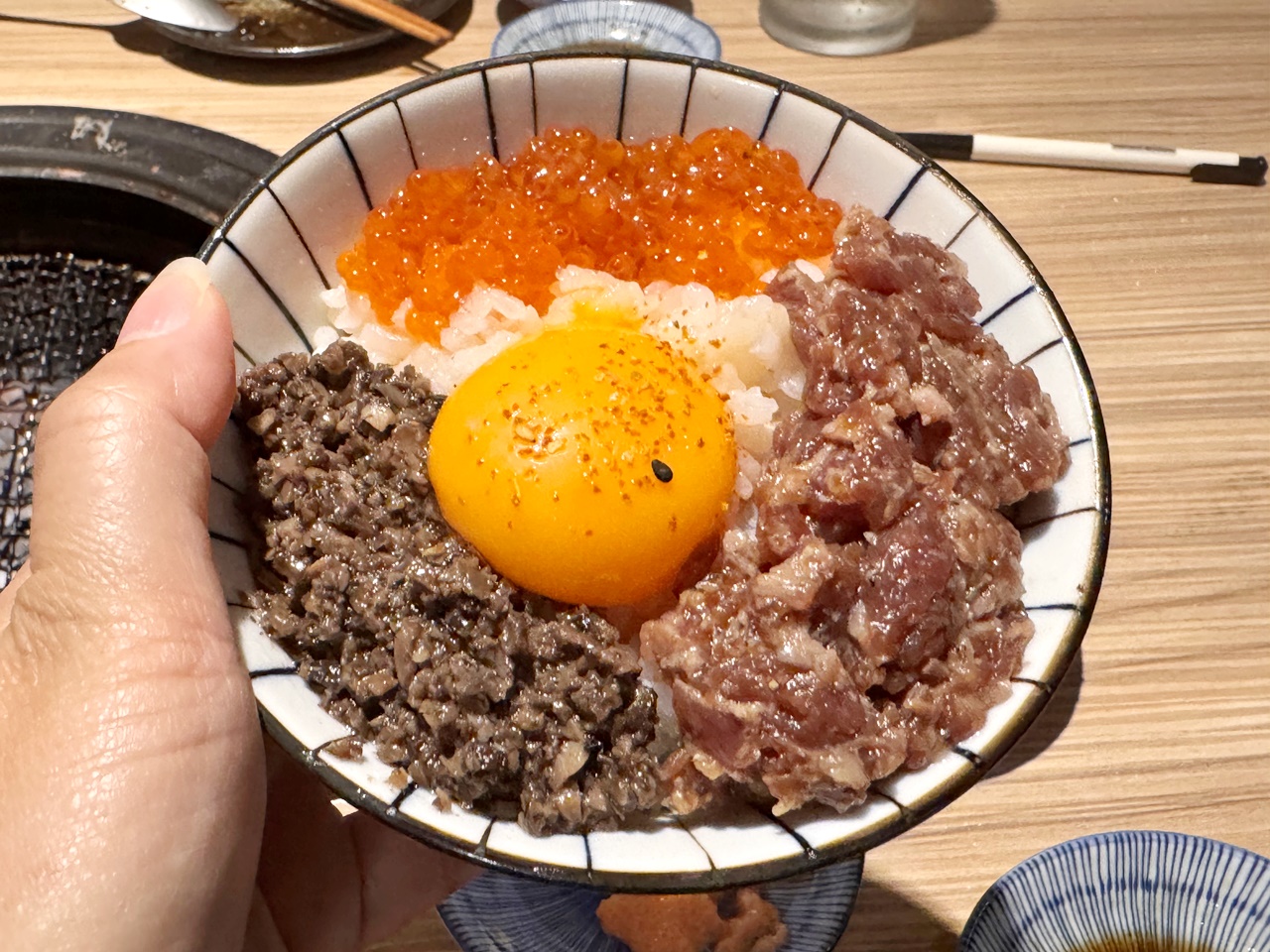 【大安食記】路易奇電力公司市民電廠 大和牛炙燒吃到飽值得嗎？和牛、橫膈膜、真理碗等一次開箱，近忠孝敦化站(菜單/訂位)