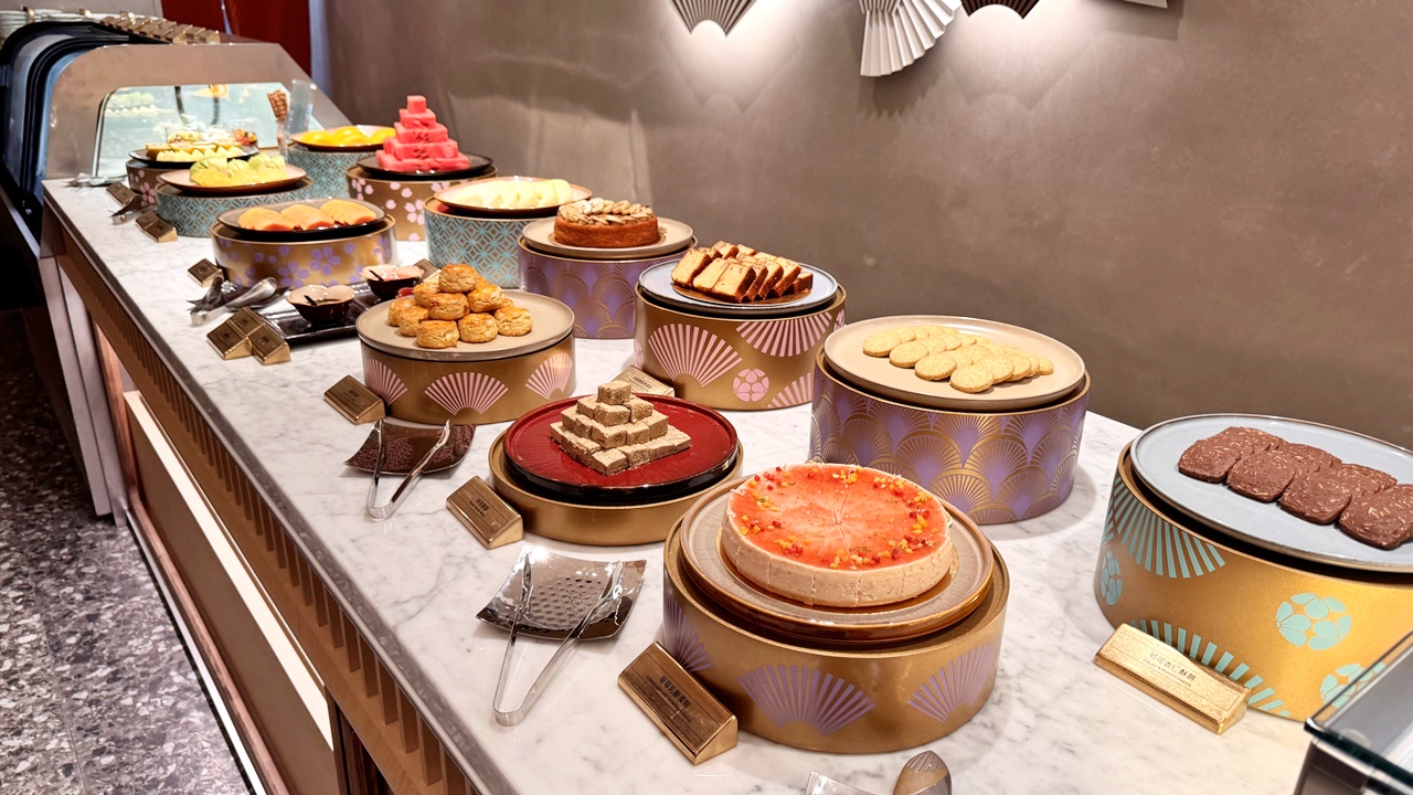 【台中食記】旭集和食集錦 台中店吃到飽 日式Buffet開箱假日餐期，位於台中大遠百近捷運綠線市政府站(價錢/訂位方式)
